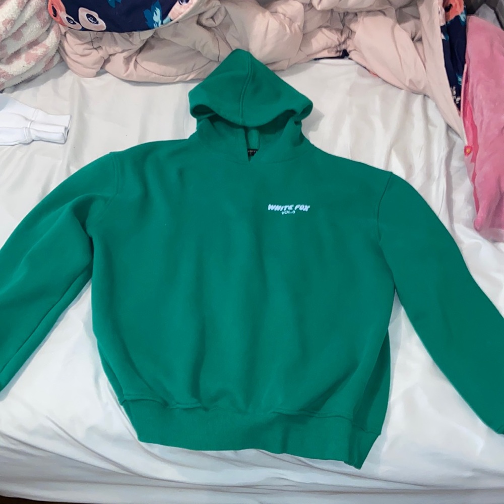 White fox sweatshirt